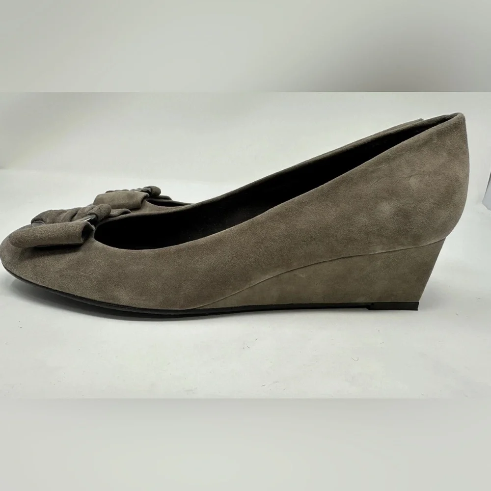 Stuart Weitzman Brown Taupe Suede Slip On Wedge‎ Heels Buckle Womens 10 - Picture 5 of 13